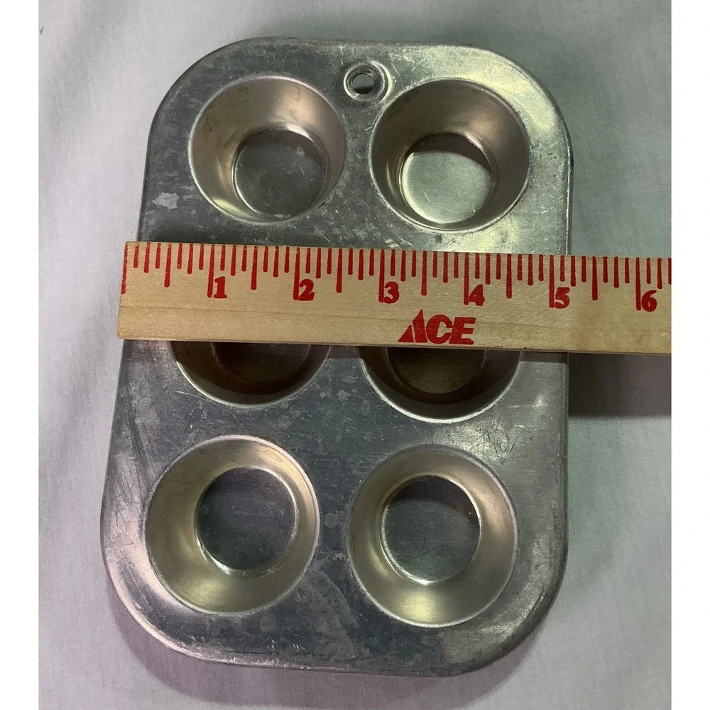 Vintage 6 Cup Aluminum Muffin Pan Small Cupcake Baking Tin USA Farmhouse
